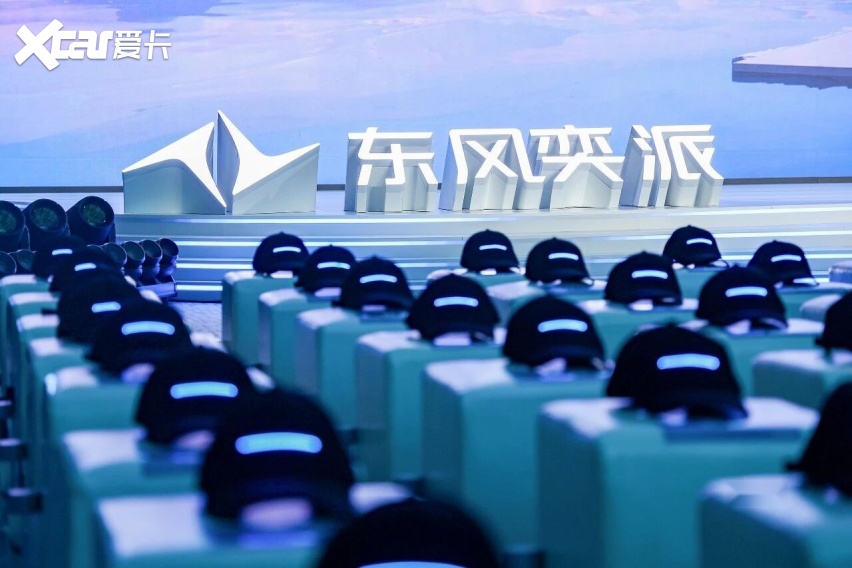 乾崑六件套加持,奕派M8能否在SUV大军中脱颖而出?
