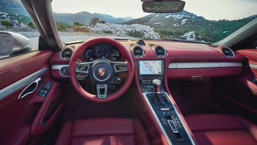 基于 GTS 打造 保时捷发布718 Boxster 25