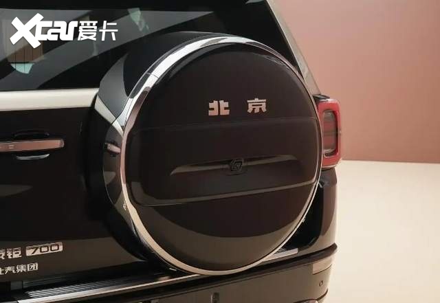 预售29.98万起，北汽泰钽700来袭，想要冲击豪华越野赛道有戏吗？