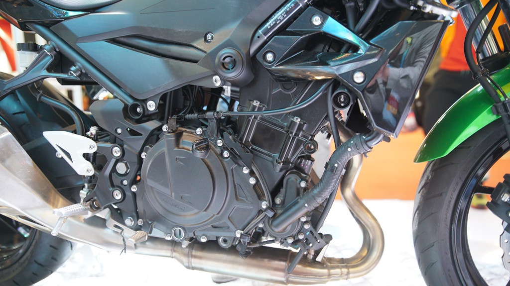 新车解析售价468万元的川崎z400值不值得买