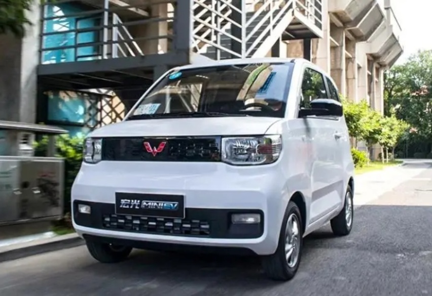 为了销量 奇瑞QQ冰激淋模仿宏光MINIEV 可以逆袭吗？