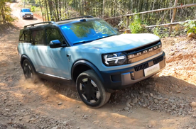 从客厅到山野，福特智趣烈马的智能化“傻瓜式越野”