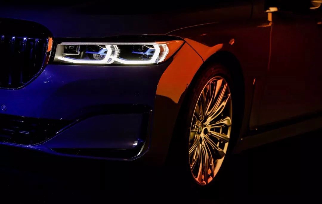 新车｜改款堪比换代，新BMW 7系十大亮点了解一下