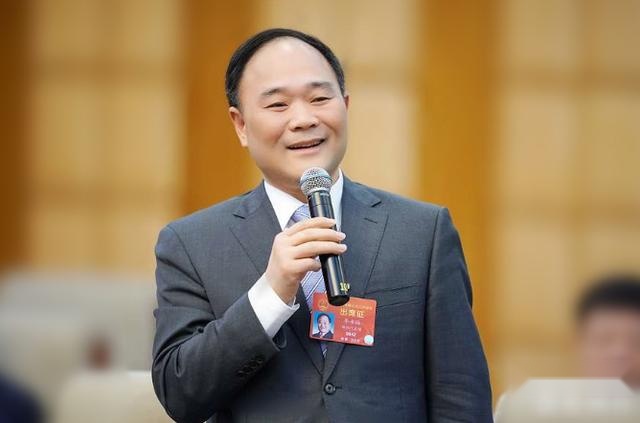 每日车闻 | 五菱神车经典红标或成历史，新标即将发布