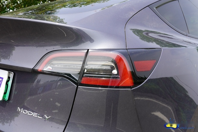 试驾特斯拉Model Y 高颜值驾控智能SUV