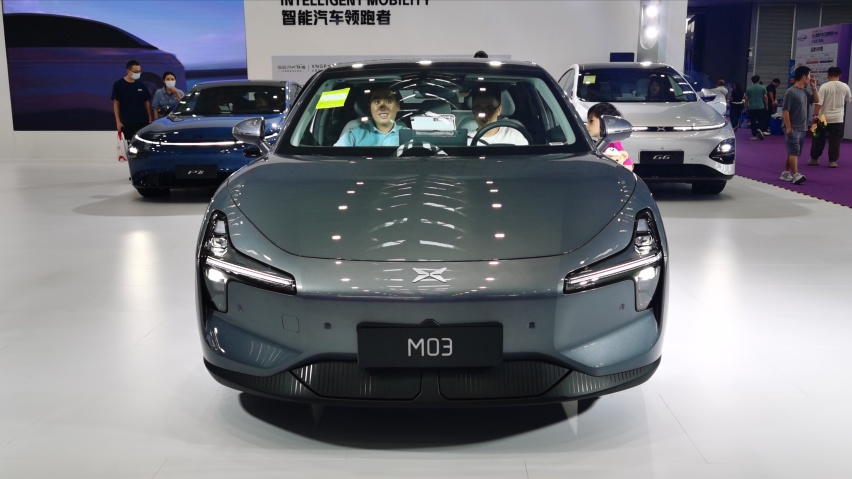巧了！埃安RT和小鹏MONA M03起售价一样，你选谁？