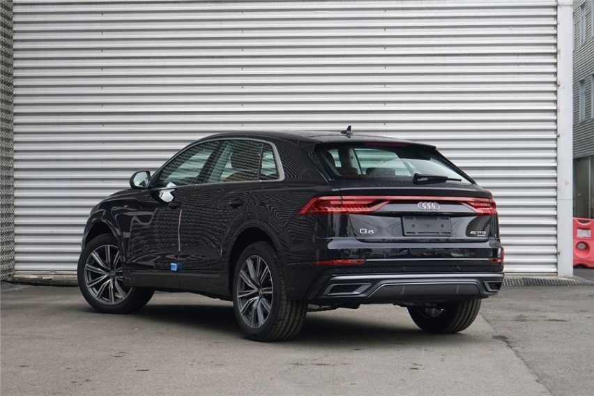 品牌不弱，气势不输，X5/途锐/XC90/Q8谁更胜一筹？