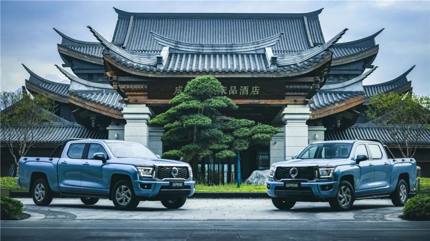 长城金刚炮上市，奇瑞瑞虎8 PRO实车曝光…丨今日车闻