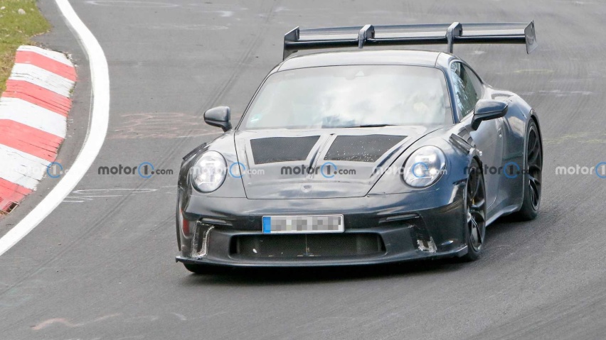 保时捷新911 GT3 RS赛道测试 尾翼使用DRS技术