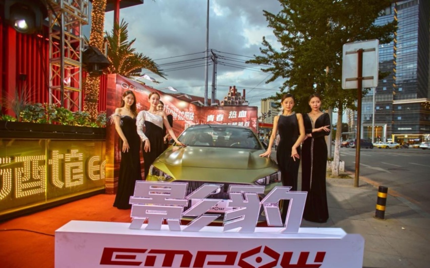 沈阳首批车主牵走“豹豹子”！传祺影豹6.95秒破百，9.83万起