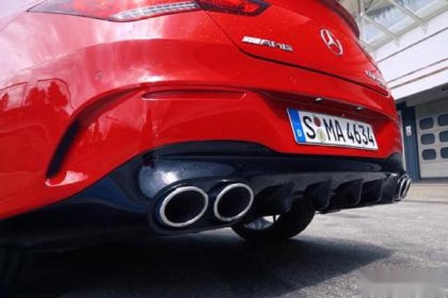 全新AMG CLA：最亲民的奔驰高性能车，分分钟秒保时捷