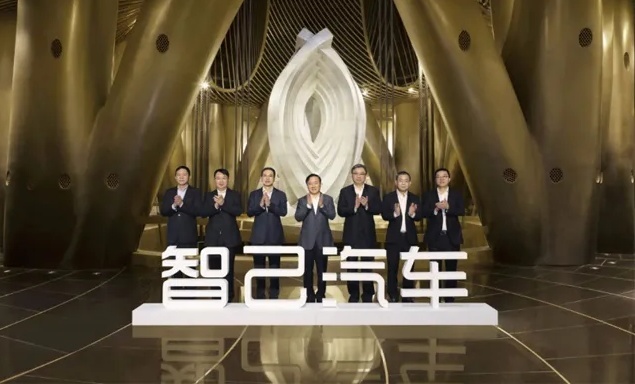 车市冰火两重天：一边多家破产淘汰，一边掀起合资热
