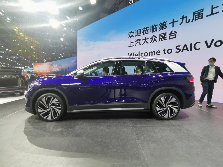 上海车展实拍：纯电动中型SUV 上汽大众ID.6 X