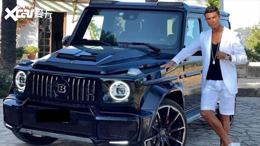 世界杯足球巨星c罗有多"豪"?豪车总价超1.5亿,最贵一辆7千万