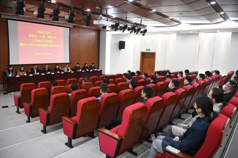 充满挑战的惊喜之旅，为特斯拉加电的理由