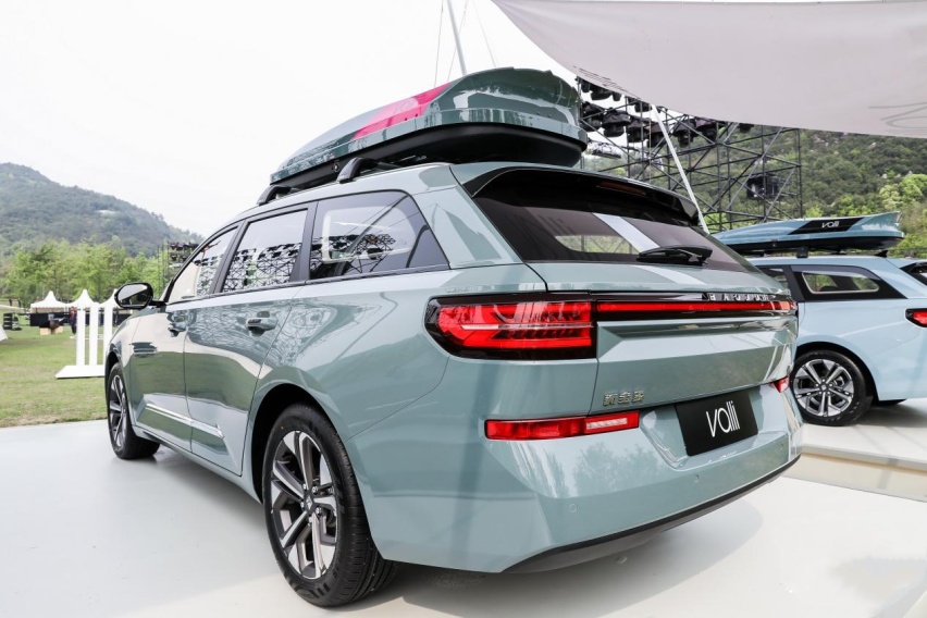 真正亲民的旅行车,配涡轮动力+大平层空间,仅8.28万起