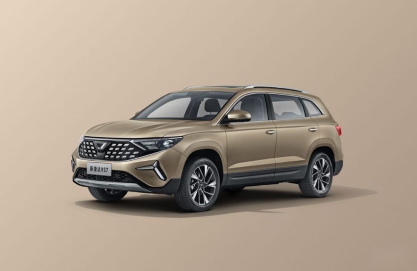 德系血统 有颜有型 捷达VS7对比日产逍客