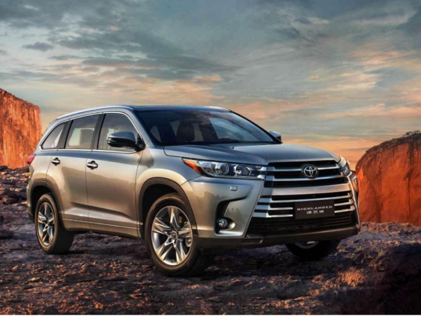 30万预算选7座SUV，选汉兰达还是雪佛兰开拓者