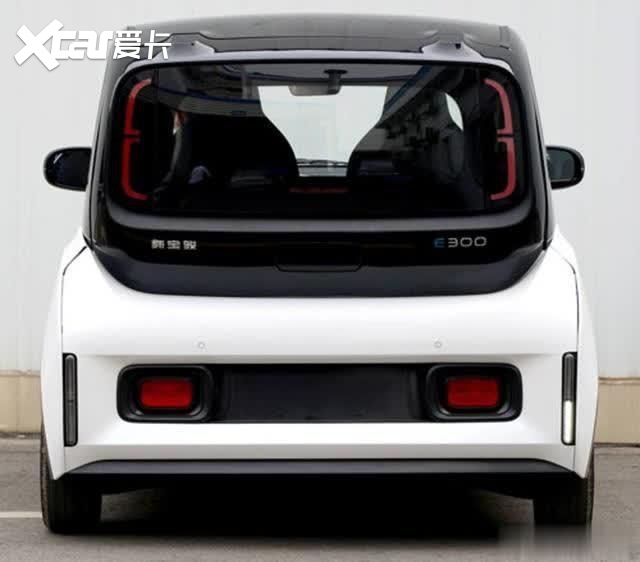 带上"墨镜"的小精灵，新宝骏E300申报信息曝光，搭磷酸铁锂电池