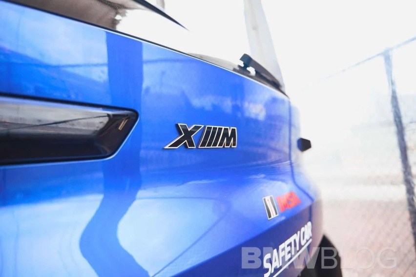 2300000元的BMW，配什么车漆最好看？
