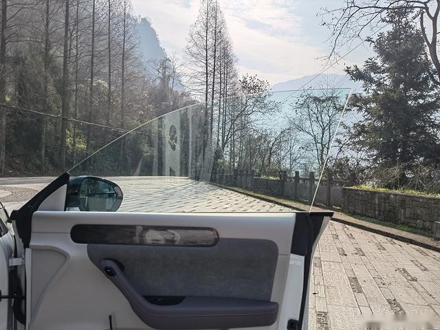 没有槽点就是亮点？20万以下选纯电SUV，零跑C11够实在