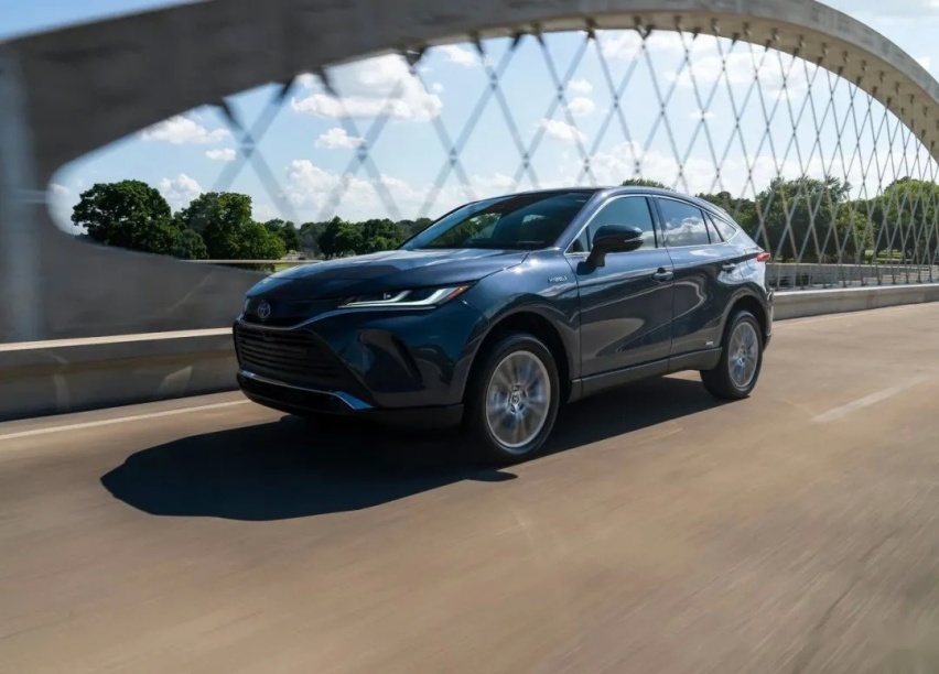 丰田凌放Harrier销量的最大阻力，或是自家RAV4荣放？