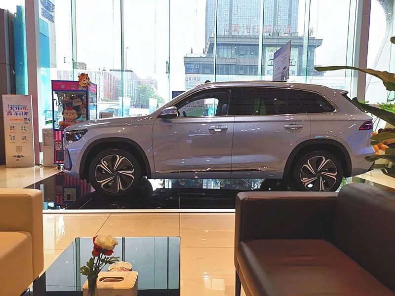 探店星越L雷神Hi·X混动版后，我知道它为何叫“雷神”了