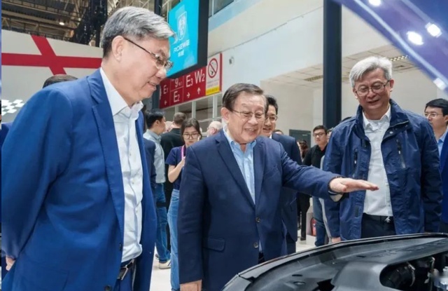 北京车展，上汽集团果断出手，油电两手出击