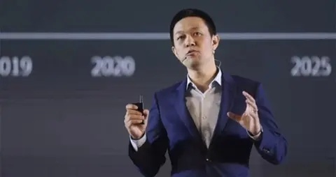 蔚来Q3财报亮眼，李斌立新flag，firefly萤火虫或卖12万起？