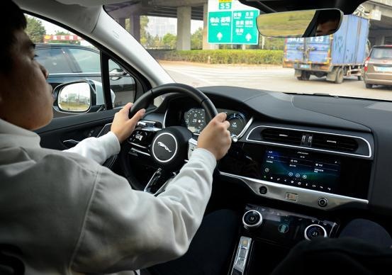 加电的豹子能跑多快？ 捷豹I-PACE初试体验