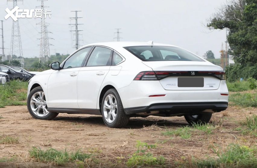 综合油耗6.6L，最大功率141kW，预算有限选本田雅阁能行吗？