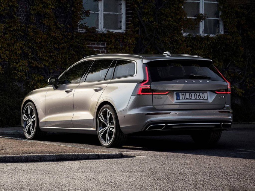 Volvo-V60-2019-1024-4c.jpg