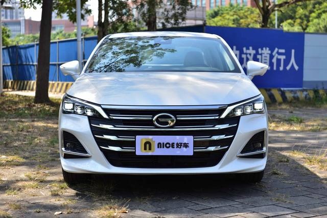 国产中型车轿车