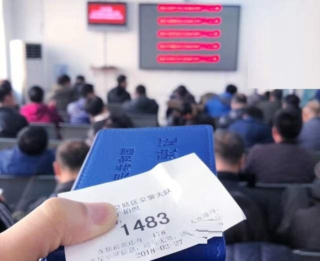 别克GL8租一天不到400元，为何还有人借车？原因让人心寒