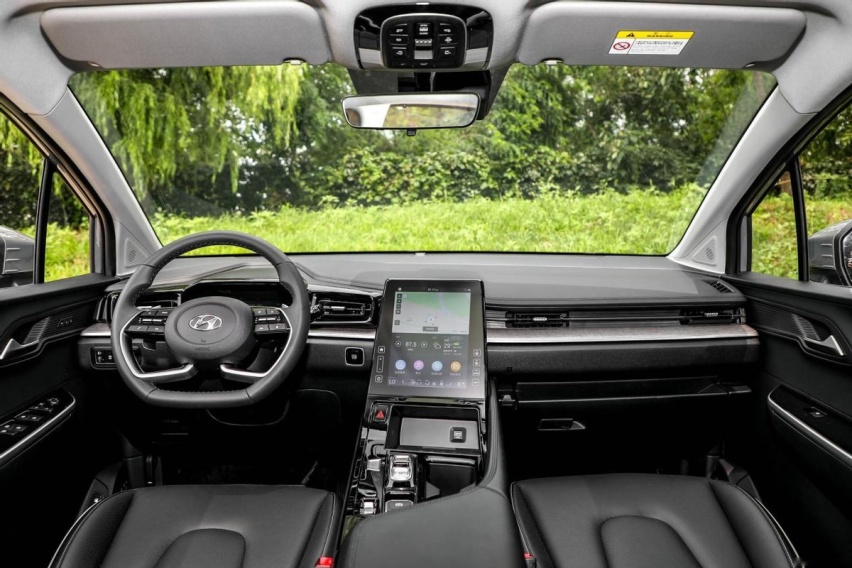 16.98万起售7座MPV，北京现代库斯途购车手册