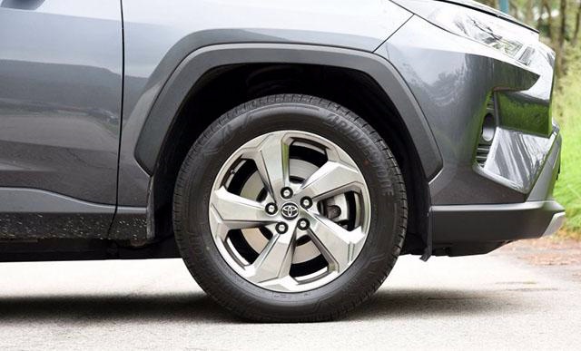 全新丰田RAV4将于第四季度上市，你还要买CR-V吗？