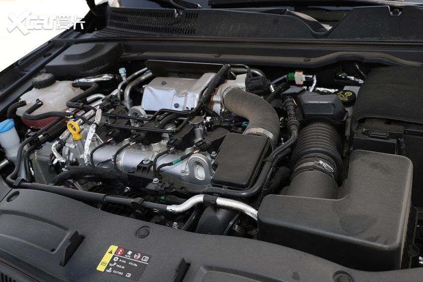 试驾一汽奔腾b70s 主打运动风,更能满足年轻人需求