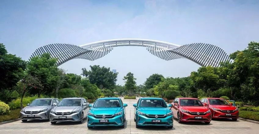 L2智能驾驶+AI语音+小排量涡轮=2019款风神奕炫
