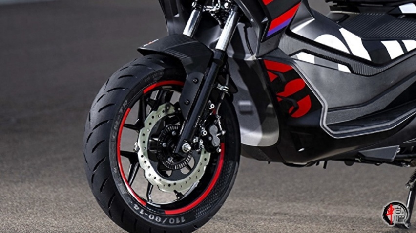 新车|运动涂装:Aprilia 阿普利亚SR GT Replica版