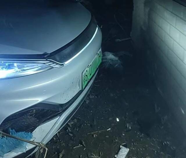 比亚迪车主怀疑“刹车失灵” 经销商拒绝提供驾驶数据
