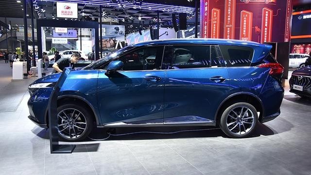 3分钟看车圈：蔚来轿跑SUV EC6性能不输Model Y？