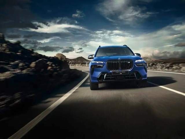 “新”驰神往，新BMW X7 磅礴上市