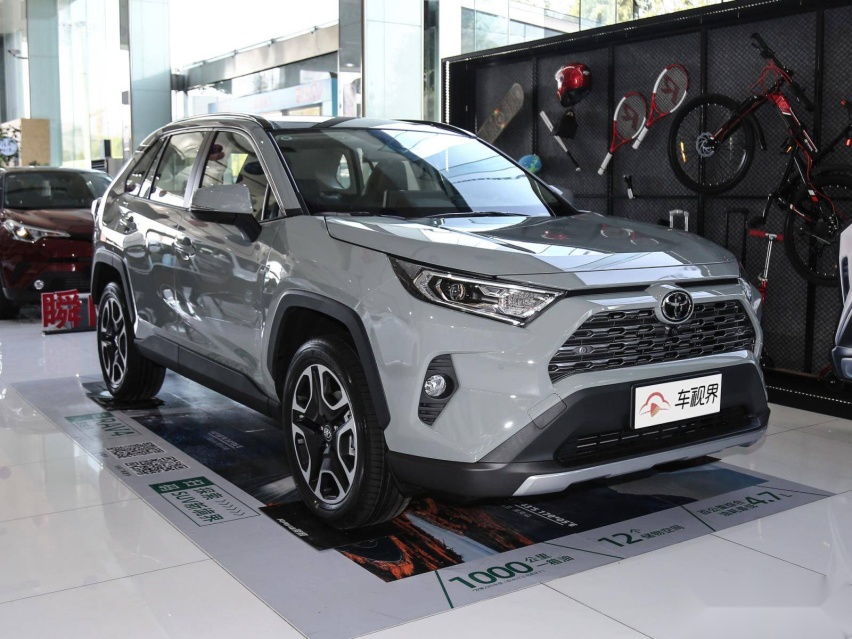 日系最畅销的两款SUV！RAV4荣放和CR-V到底该怎么选？