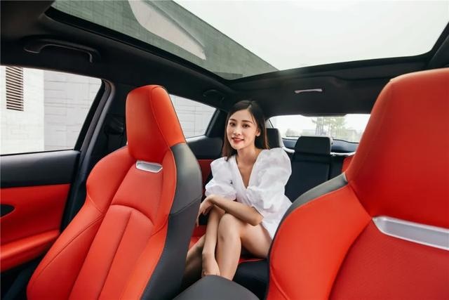 三大理由95后车主放弃XR-V、C-HR 选择长安UNI-T