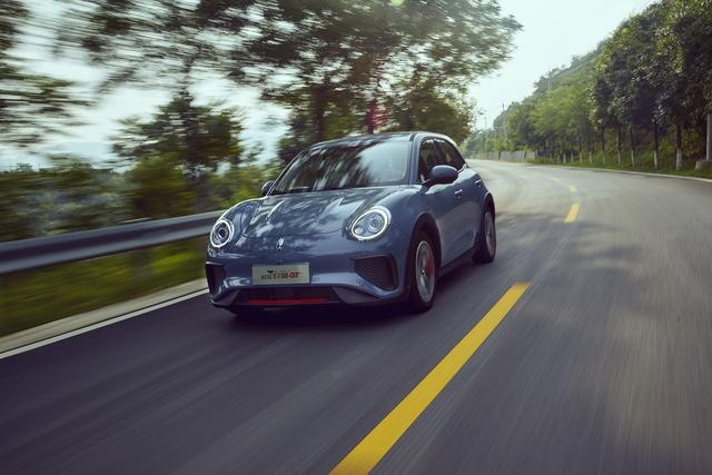 零百加速6秒9，续航微减21公里，好猫GT卖13.8万贵吗？