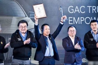 第九届轩辕奖揭晓,高合HiPhi X、广汽传祺影豹摘得中国年度汽车大奖