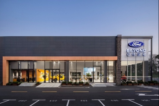 F-150猛禽的纯血兄弟 福特游骑侠Ranger上市，售14.58万起