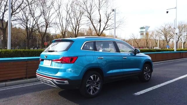 想花10多万开20万气场的车 买捷达VS7吧