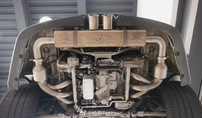 保时捷992 GT3改装斯洛文尼亚AK天蝎Akrapovic钛合金排气