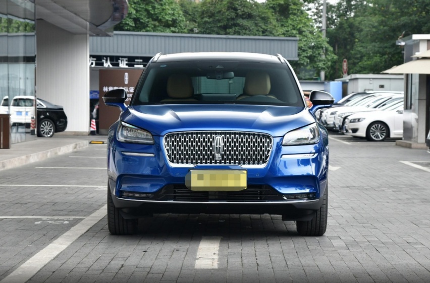 怎样选择豪华SUV？先看舒适体验